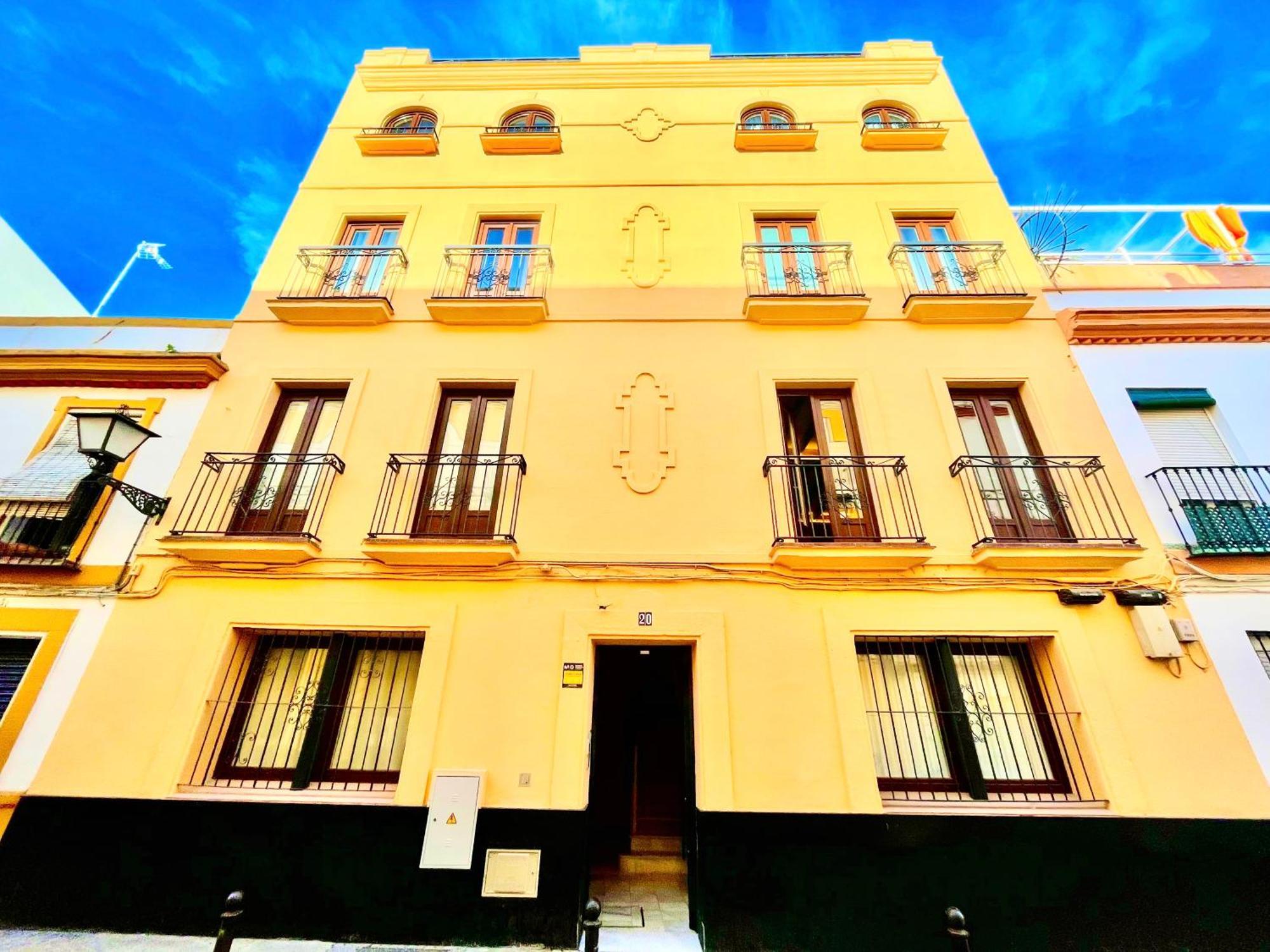 Apartamento Click Triana - Patio Privado Sevilla Exterior foto
